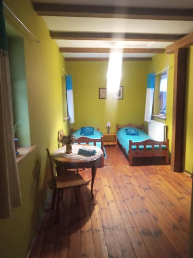 Agroturystyka Pod Swierkiem Srebrna Góra Exteriér fotografie